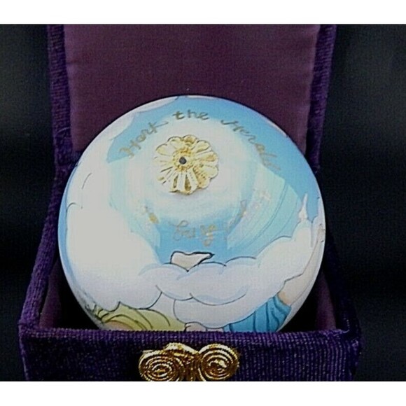 Pier 1 Hark The Herald Angels Sing Ornament Li Bien Hand-Painted in Box 2002 - Picture 3 of 8